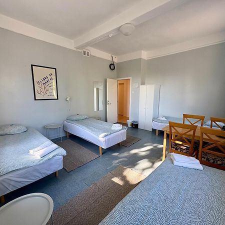 Endla Hostel Ja Apartamendid ハープサル エクステリア 写真